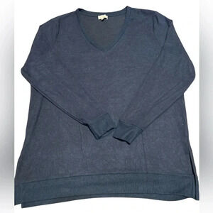 🍀Lucky Brand navy blue tunic sweater🍀